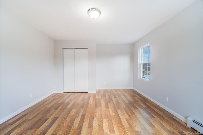 Building Photo - 2213 Mt Hope Rd