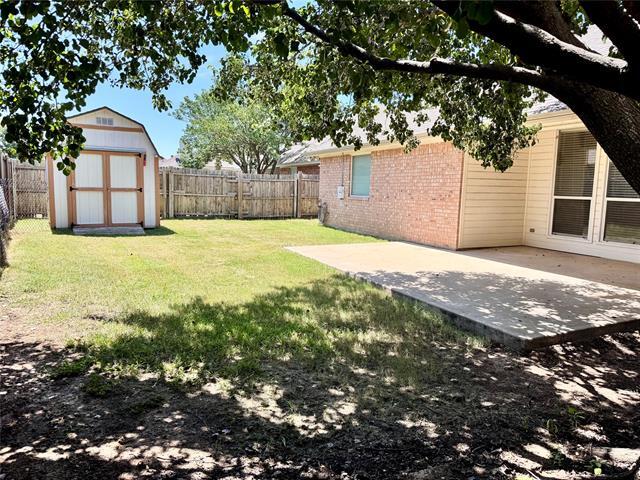 Building Photo - 716 Park Ridge Dr
