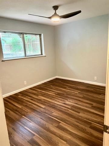 Building Photo - 302 Lakewood Dr