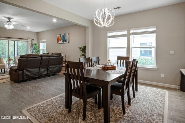 Building Photo - 619 Brown Bear Run