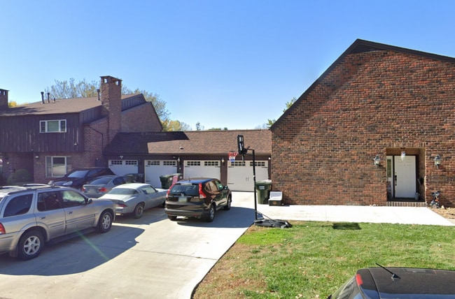 Primary Photo - AVAILABLE NOW: GORGEOUS TOWNHOME $2,000/Month