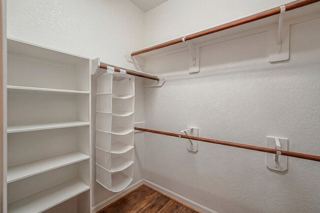 Building Photo - 174 Black Swan Pl