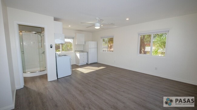 Building Photo - Newly remodeled ADU in a great neighborhood!