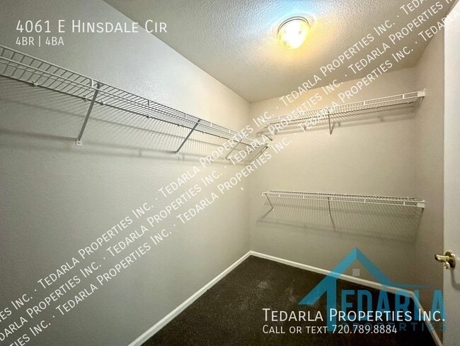 Building Photo - 4061 E Hinsdale Cir