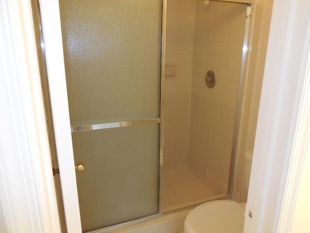 Building Photo - 8393 Royal Palm Blvd