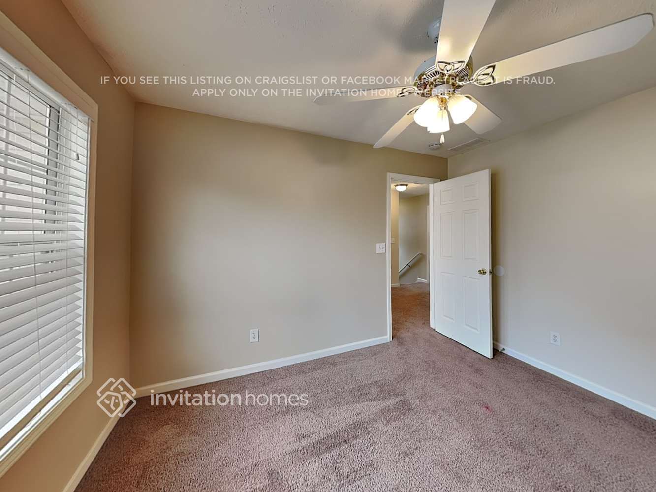 Building Photo - 1042 Simon Park Cir