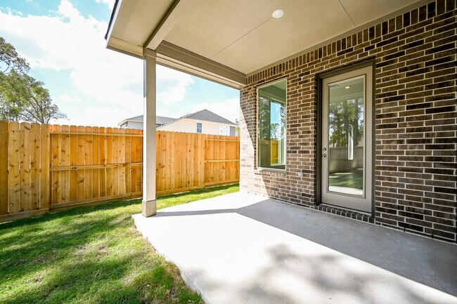 Building Photo - 8278 Boundary Waters Dr