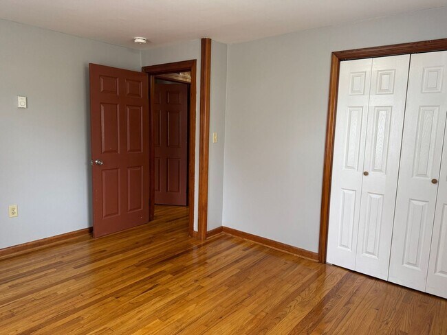 Building Photo - 1511 Madison St