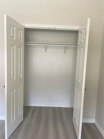 Building Photo - 9517 Thorncliff Dr