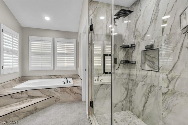 Building Photo - 1712 Estrella St