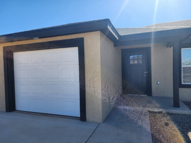 Building Photo - 2617 Aldrich Rd