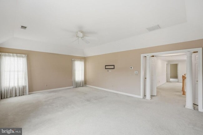 Building Photo - 10417 Snow Point Dr