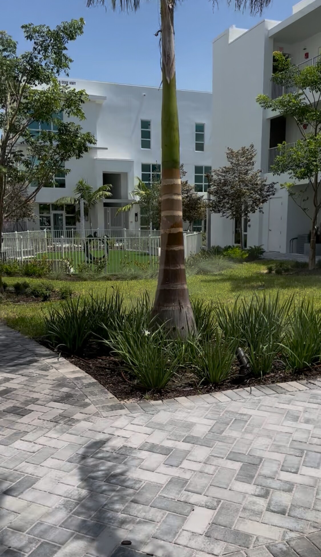 Building Photo - 1715 N J Ter