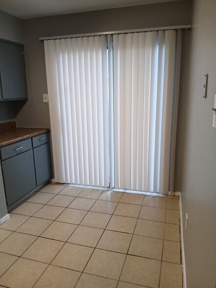 Building Photo - 2814 Los Gatos Ct