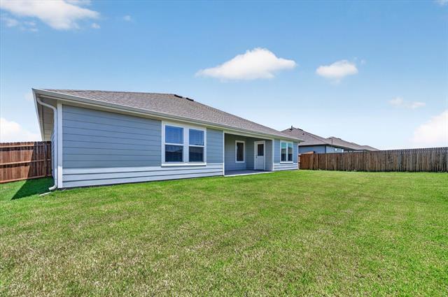 Building Photo - 503 Red Dr