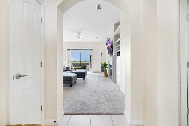 Building Photo - 338 S Ocean Trace Rd