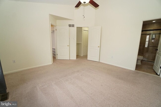 Building Photo - 2000 Harvard Dr