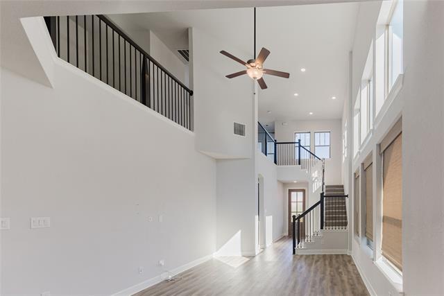Building Photo - 14441 Balmoral Pl
