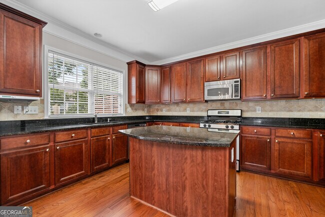 Building Photo - 4720 Wehunt Trail