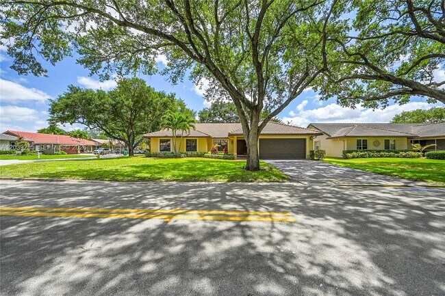 Building Photo - 4745 NW 99th Ln