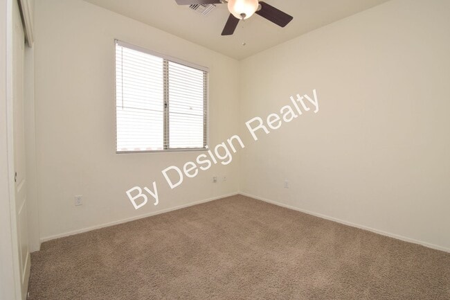 Building Photo - Immaculate Willow Ridge 4 Bedroom 2 Bath