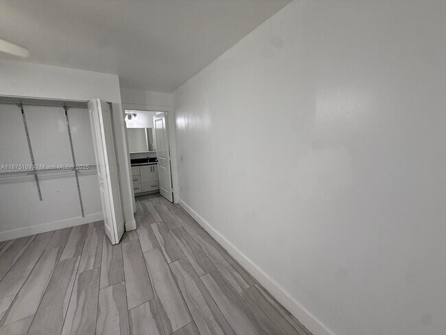 Building Photo - 20028 SW 124th Pl