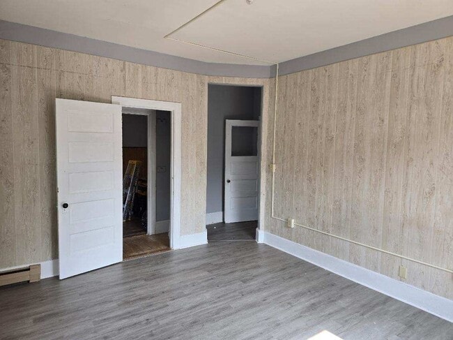 Building Photo - 326 Hancock St