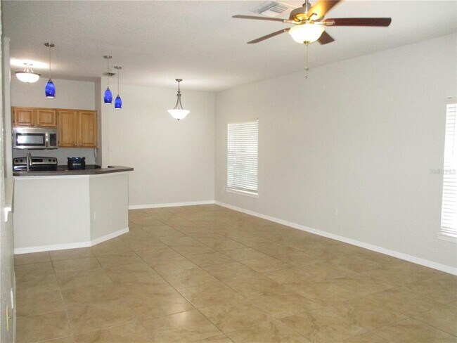 Building Photo - 6055 Westgate Dr