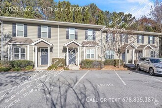 Building Photo - Charming, Pet-friendly 2-Bedroom Townhouse...