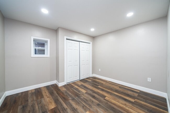 Building Photo - 416 Palisade Ave