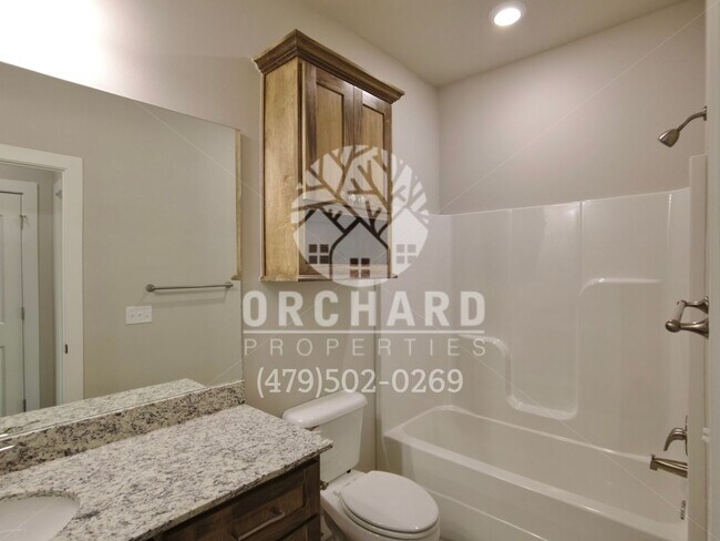 Building Photo - Single-Family Home- Sought After Huntley Plan