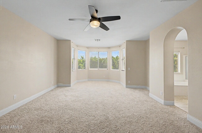 Building Photo - 2737 W Glenhaven Dr