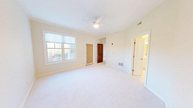 Building Photo - 5745 Newbank Cir