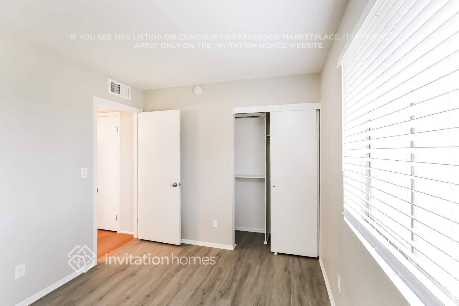 Building Photo - 6603 W Phelps Rd