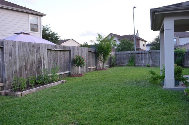 Building Photo - 3302 Legends Landing Dr