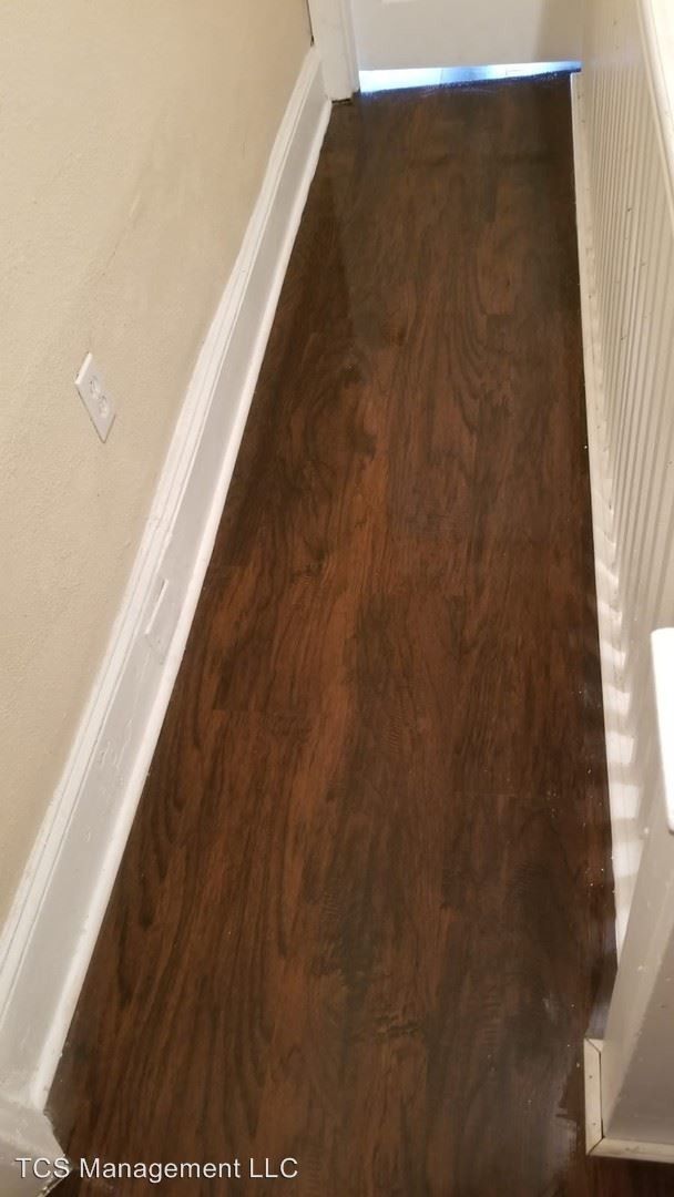 Building Photo - 3 br, 1.5 bath House - 1948 E Monmouth Street