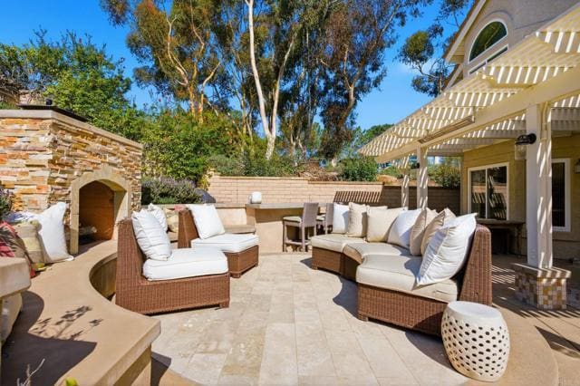 Building Photo - 13184 Janetta Pl