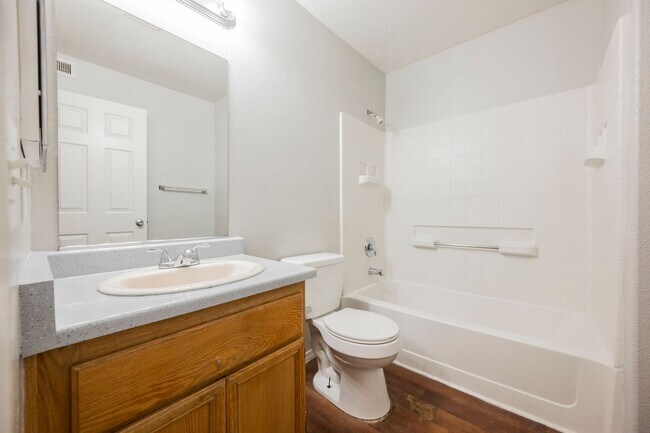 Building Photo - Like-New 2BR/2BA Condo in Gated Manzanita Community – Vaulted Ceilings & Fireplace!