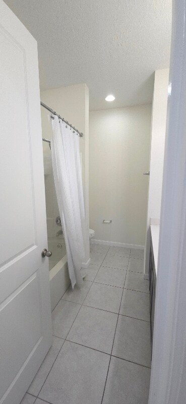 Building Photo - 5631 Western Sun Dr