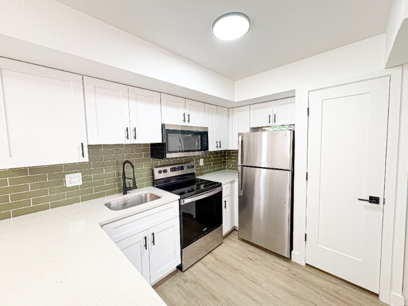 Building Photo - 1637 N 51st St