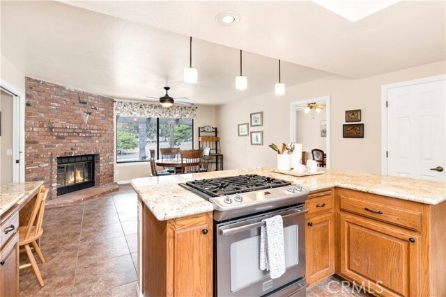 Building Photo - 1028 Capra Way