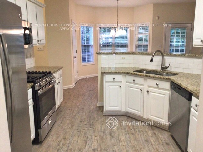 Building Photo - 4375 Red Rock Point