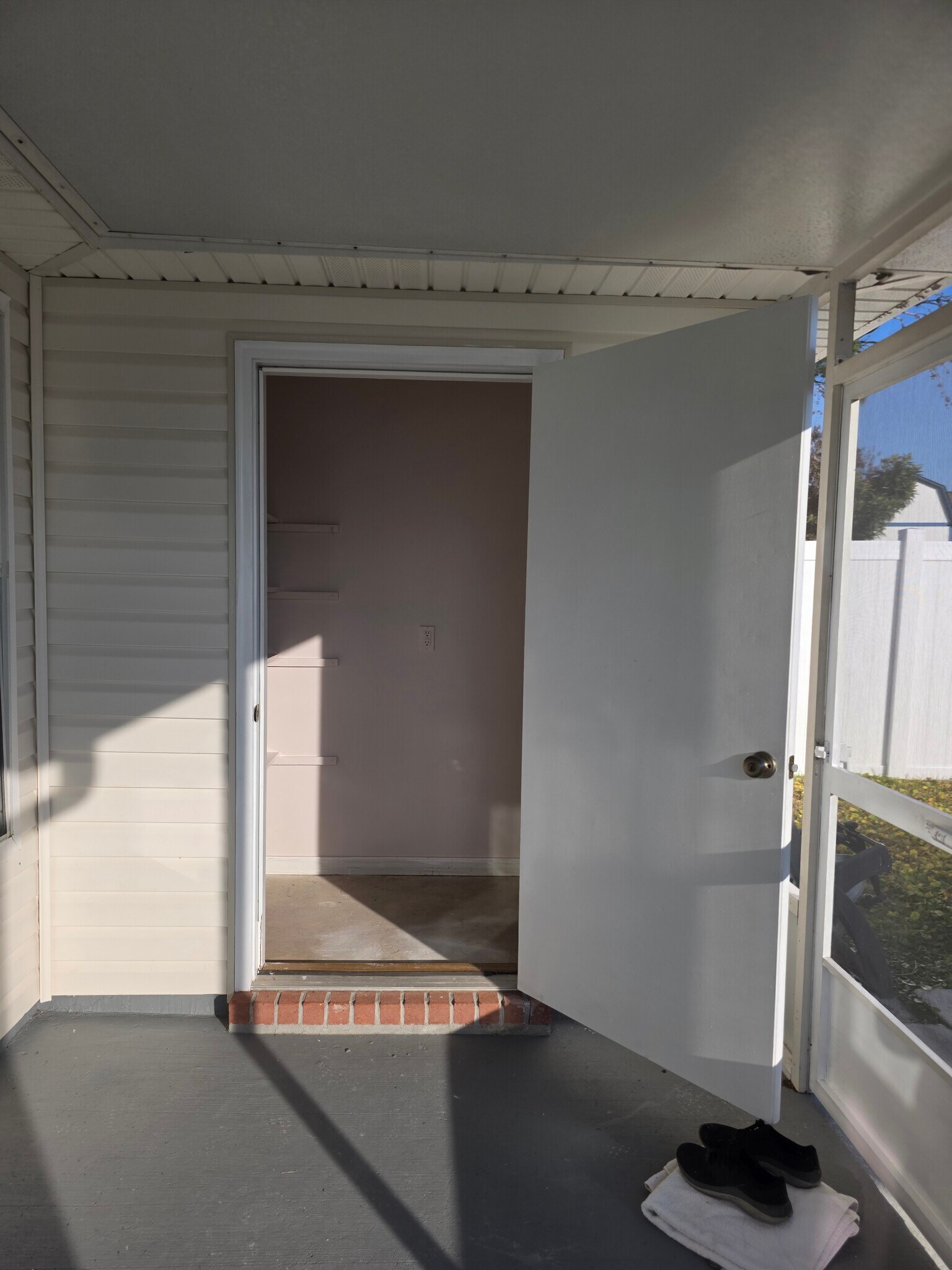 Screened Patio Storage - 5577 Centerbrook Pl