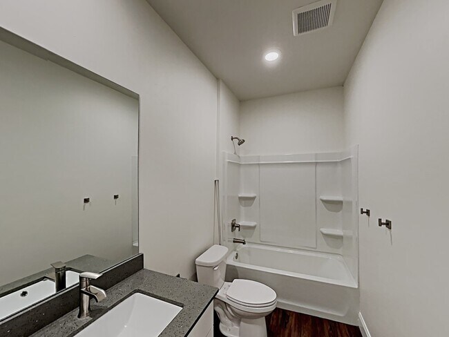 Building Photo - 2685 W 3290 S