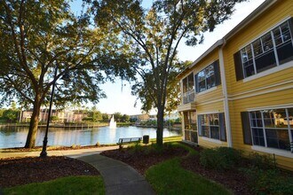 Building Photo - 1/1 Condo in Park Central ~ Gated Community with Resort Style Amenities