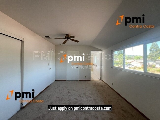 Building Photo - 2850 St Denis Dr