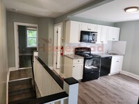 Building Photo - 411 Chester Pike