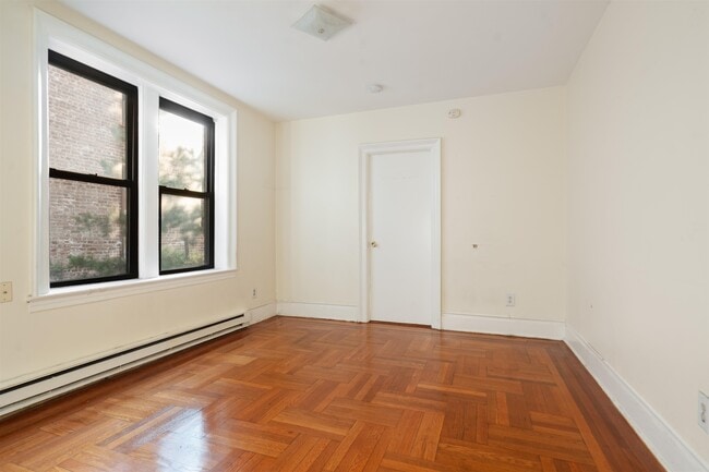 Building Photo - 2700 John F. Kennedy Blvd