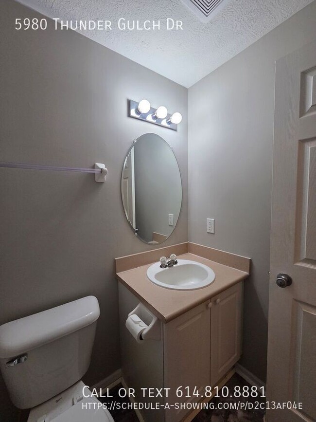 Building Photo - 5980 Thunder Gulch Dr