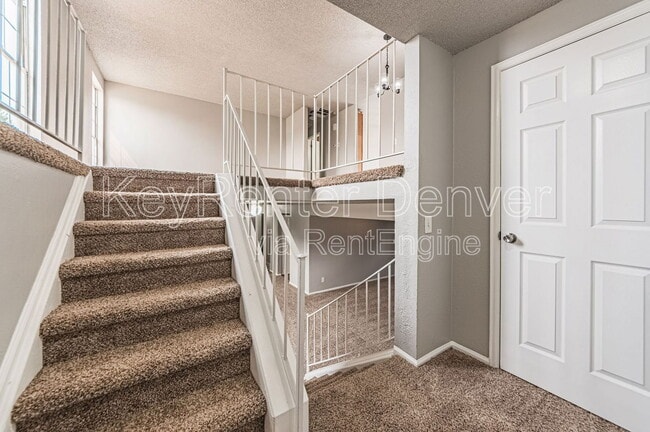 Building Photo - 4560 Eureka Ct